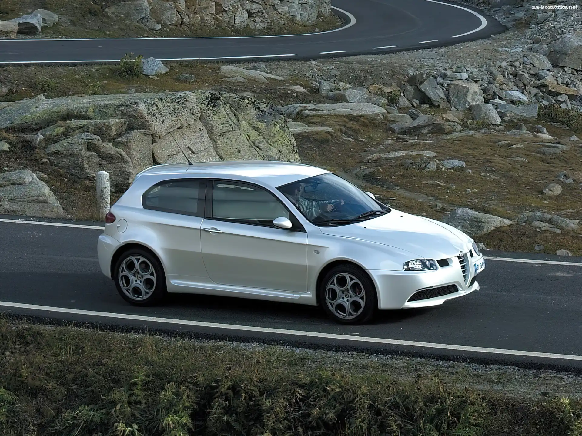 Alfa Romeo 147 na Komórkę