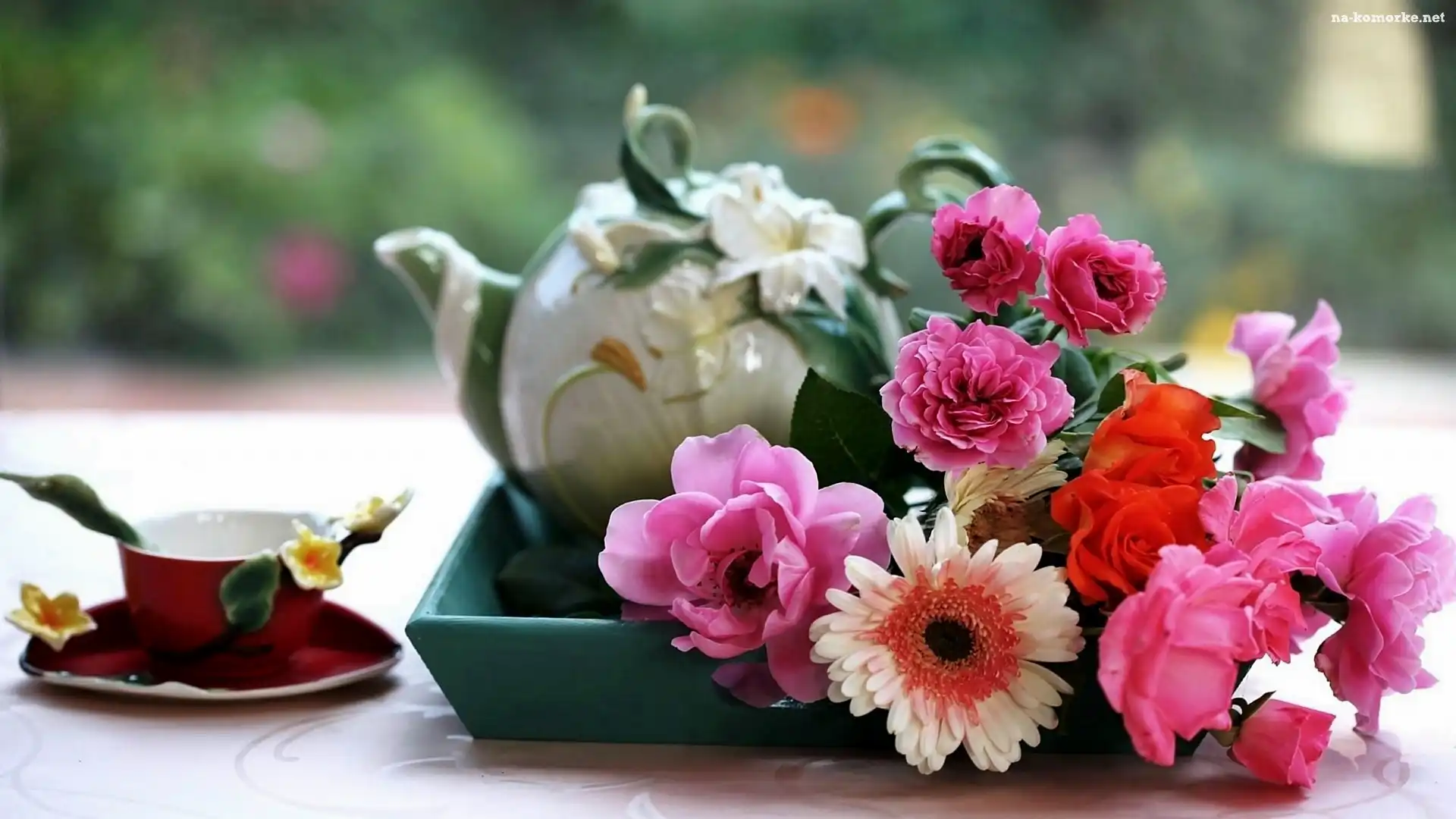 Gerbera, Porcelana, Róże