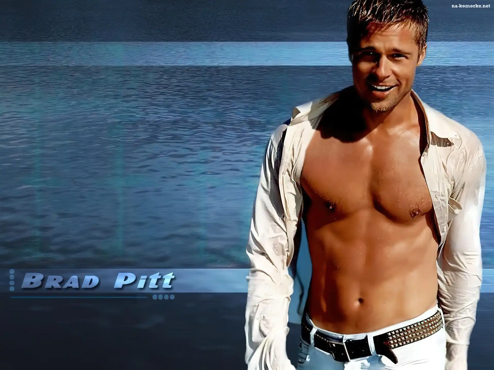 Roześmiany, Brad Pitt, Woda