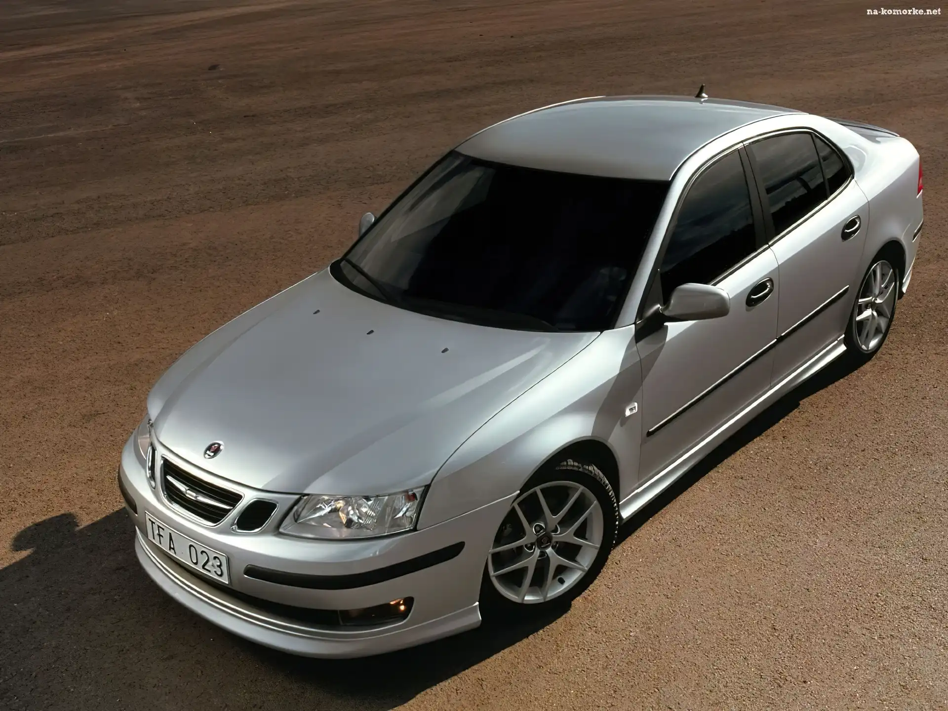 Saab 9-5, Przyciemniane szyby