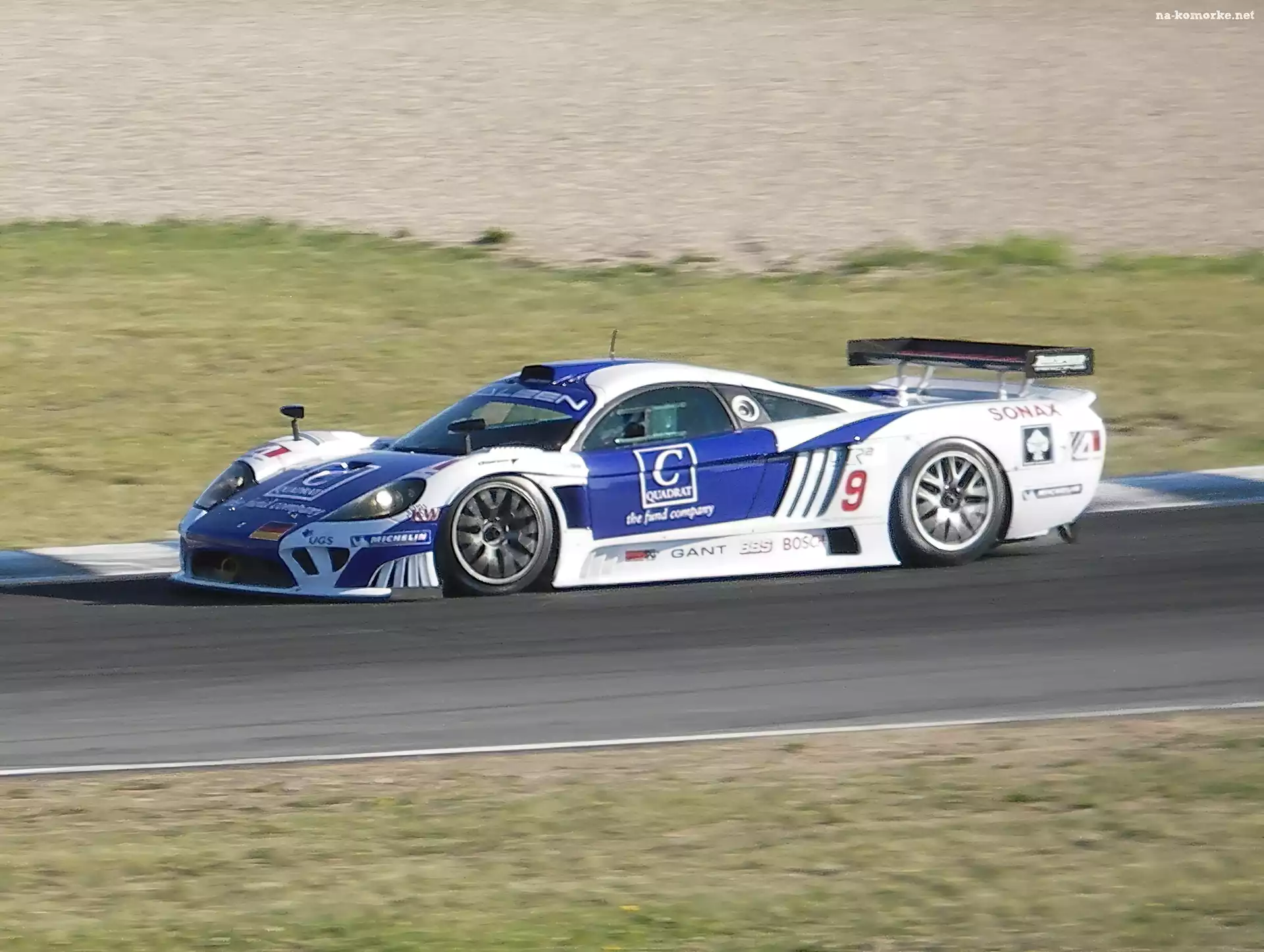 Saleen S7, Wyścig, Ostry, Zakręt