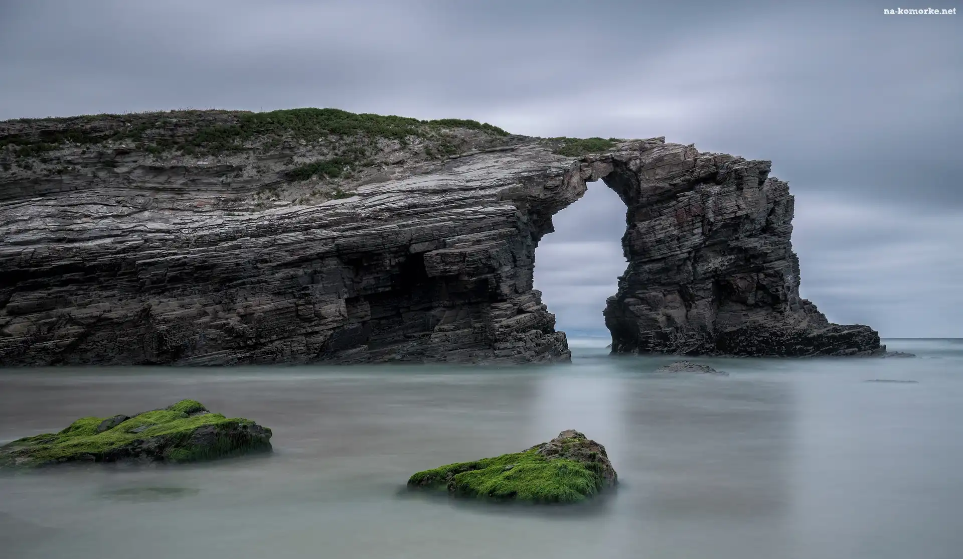 Skalny, Hiszpania, Galicja, Plaża As Catedrais, Mech, Gminna Ribadeo, Skała, Głazy, Prowincja Lugo, Ocean Atlantycki, Morze, Łuk