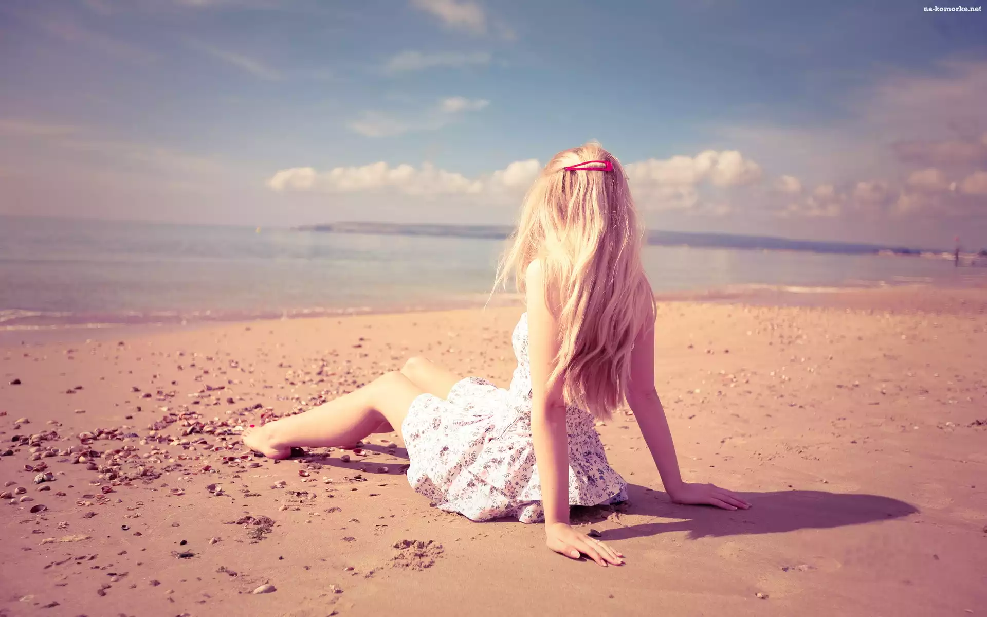 Spinka, Plaża, Kobieta, Blondynka, Czerwona