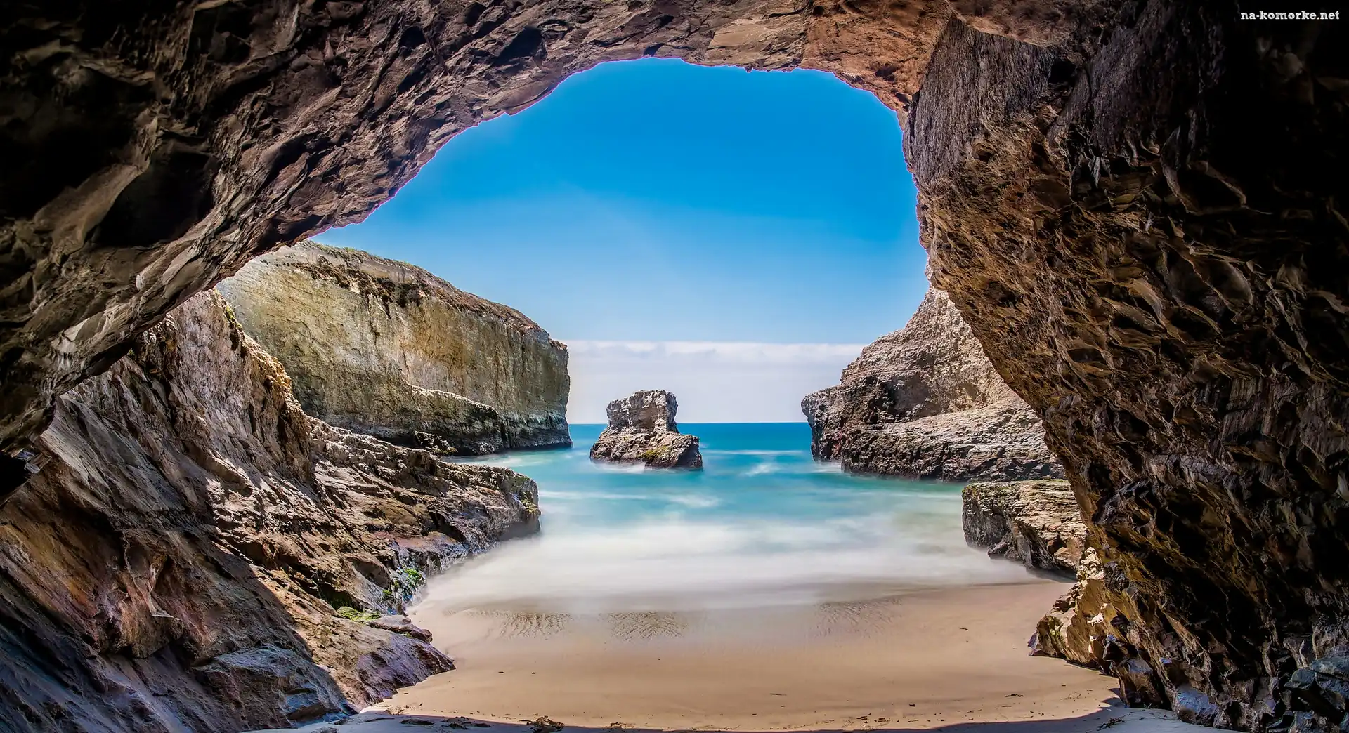 Stany Zjednoczone, Skały, Jaskinia, Stan Kalifornia, Morze, Ocean Spokojny, Plaża Shark Fin Cove