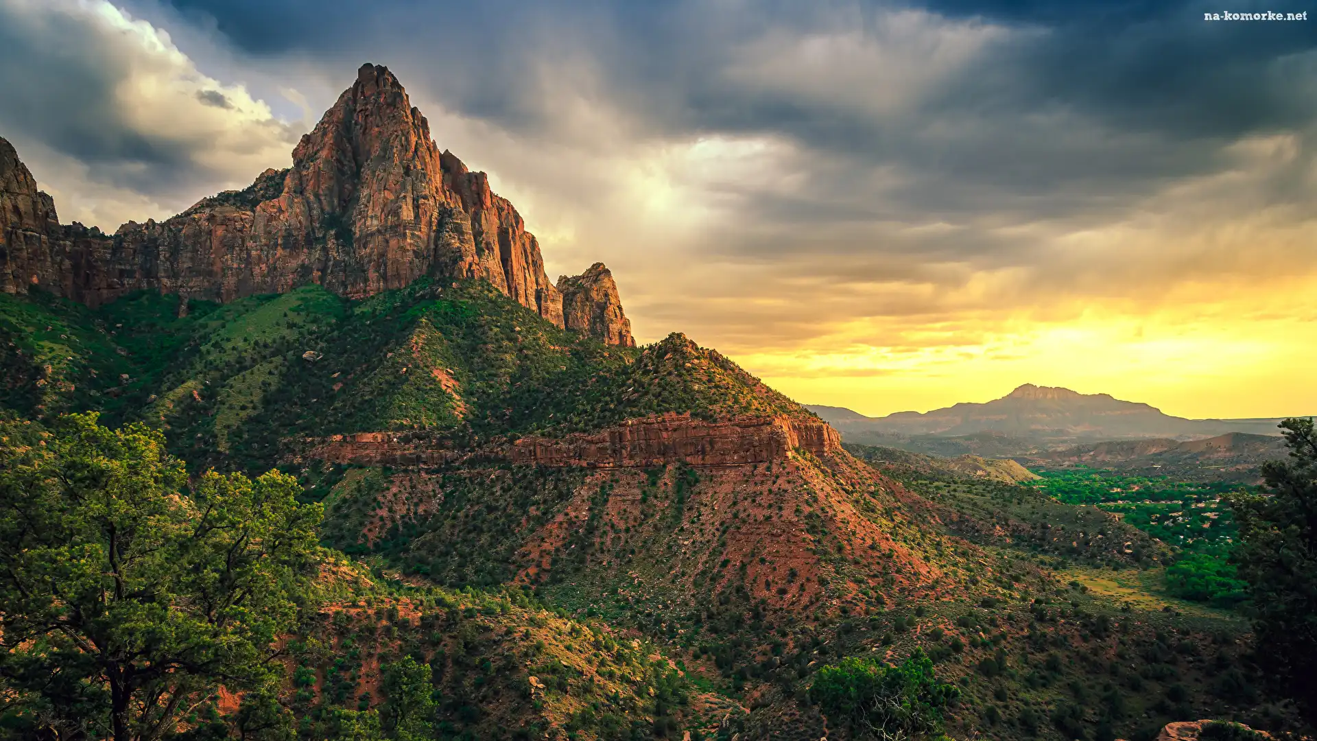 Stany Zjednoczone, Wschód słońca, Park Narodowy Zion, Chmury, Stan Utah, Góry, Drzewa, Krzewy