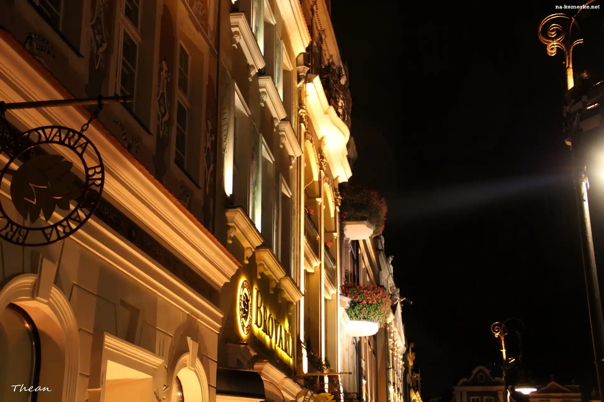 Starówka, Oświetlone, Budynki, Noc, Poznań