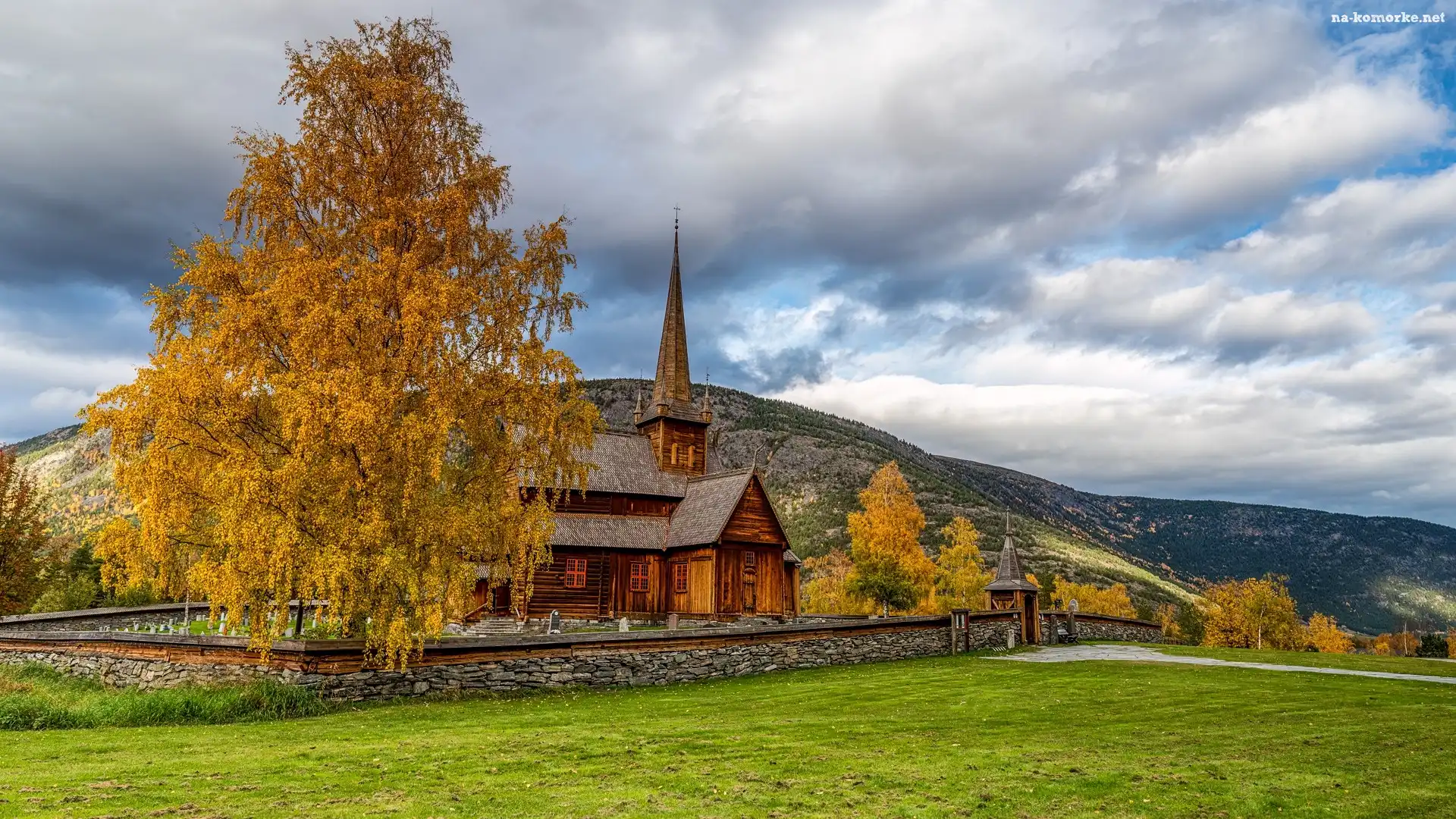 Lom, Góry, Lom stavkirke, Norwegia, Kościół, Drzewa