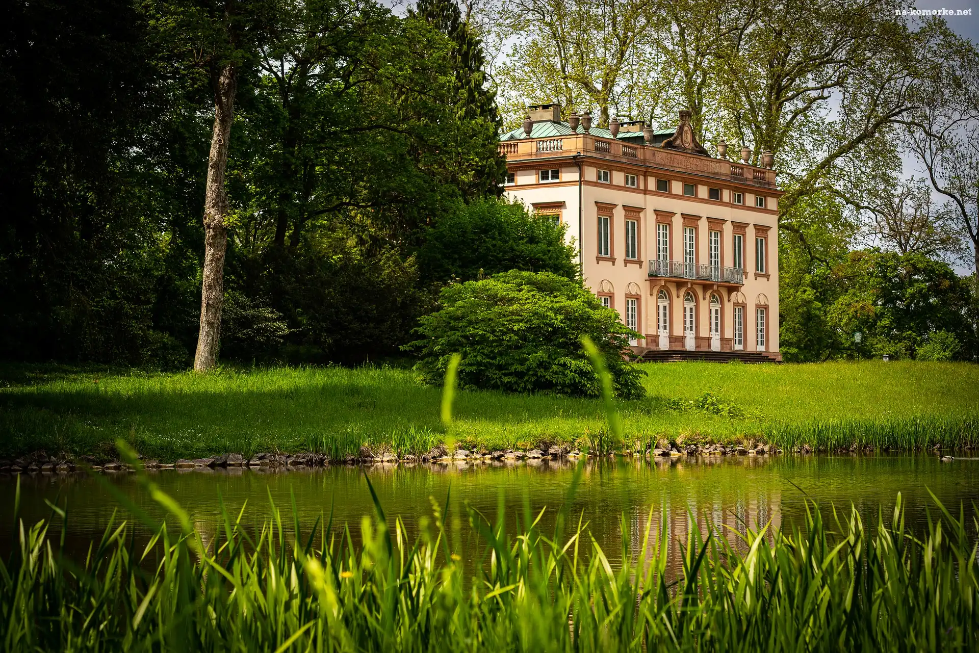 Aschaffenburg, Park, Drzewa, Niemcy, Zamek Schonbusch, Dolne Jezioro