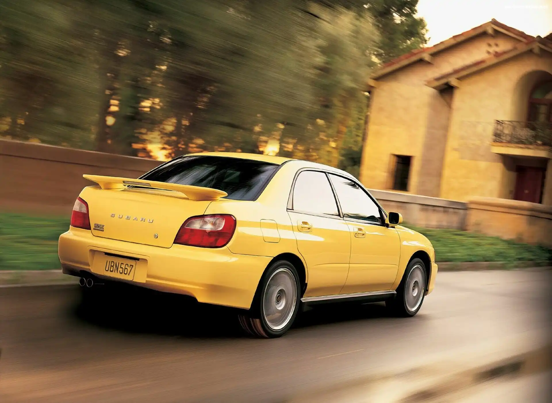 Żółte, Subaru Impreza