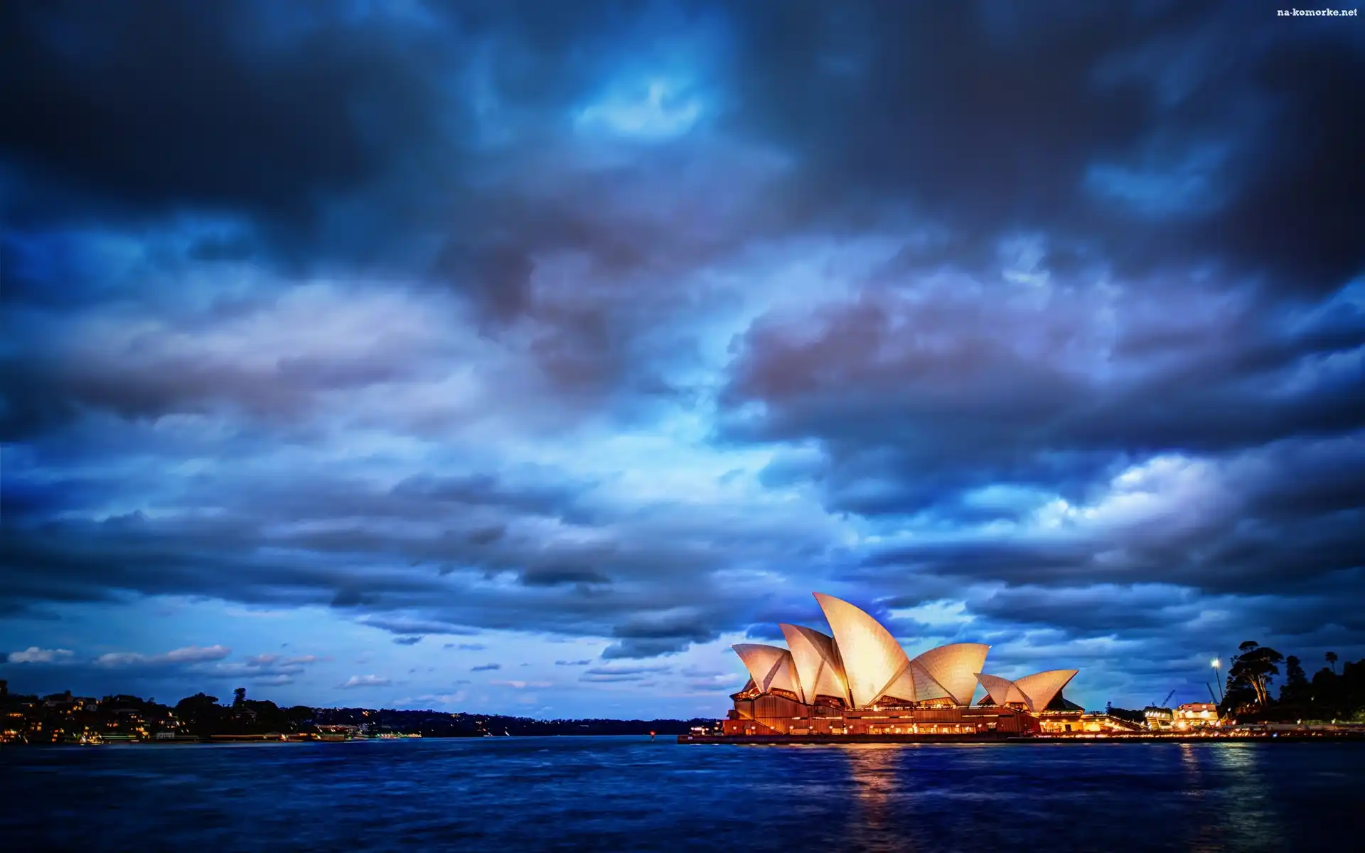 Opera, Sydney, Chmury