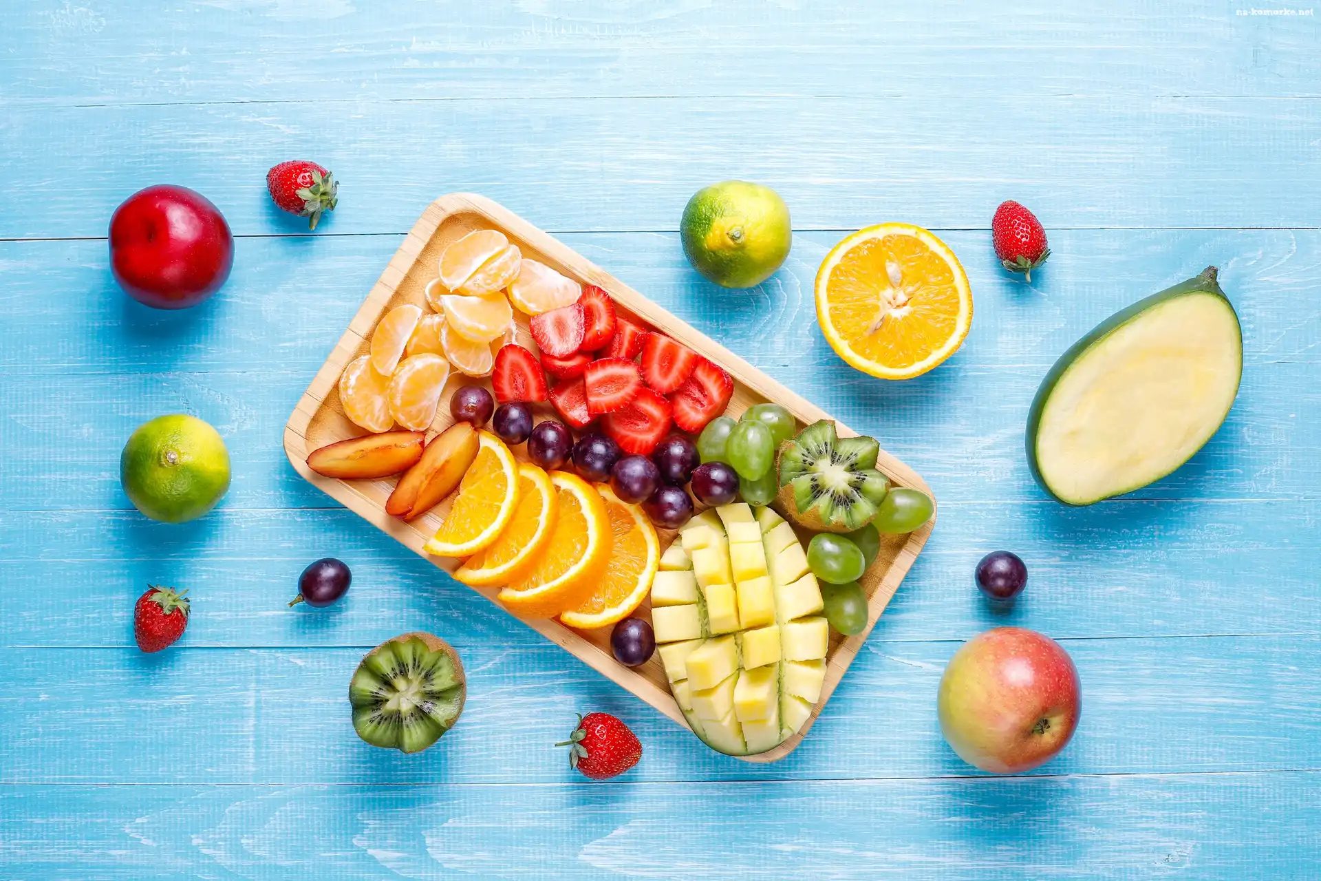 Tacka, Mango, Jabłka, Truskawki, Kiwi, Owoce, Mandarynki, Pomarańcze, Winogrona, Deski