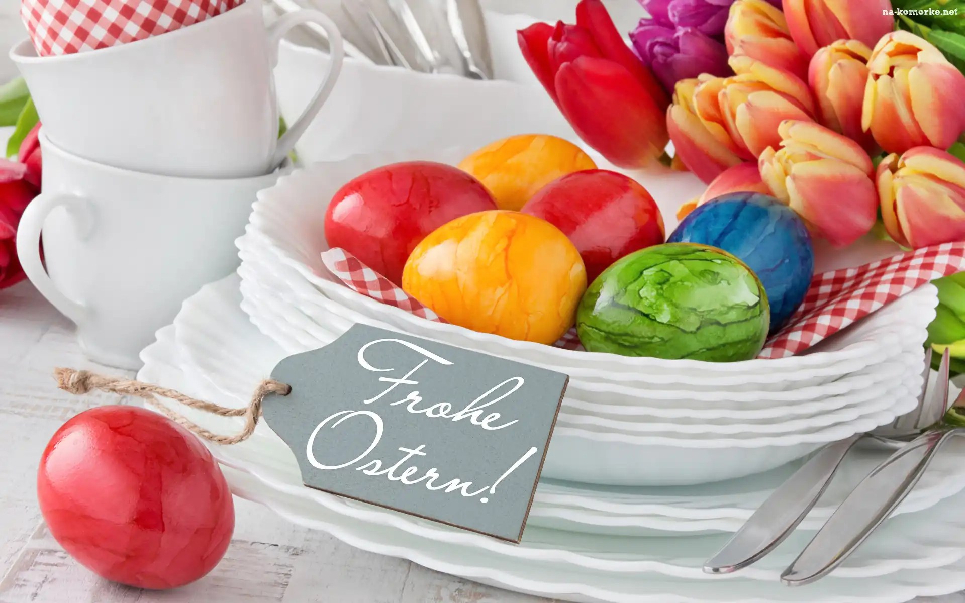 Wielkanoc, Talerze, Tulipany, Pisanki, Napis, Frohe Ostern, Filiżanki