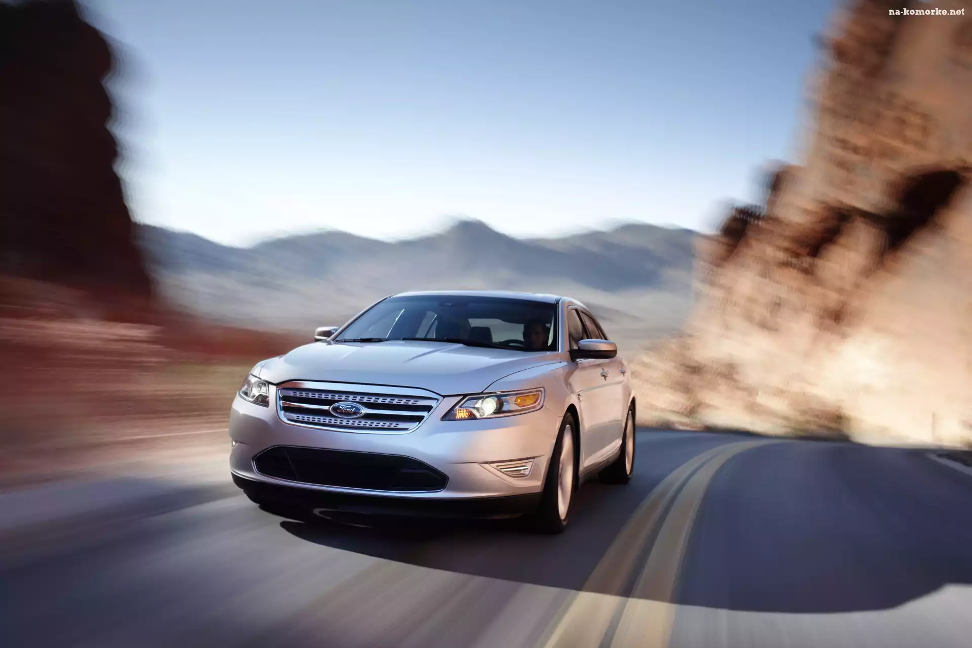 Ford Taurus, Dynamika
