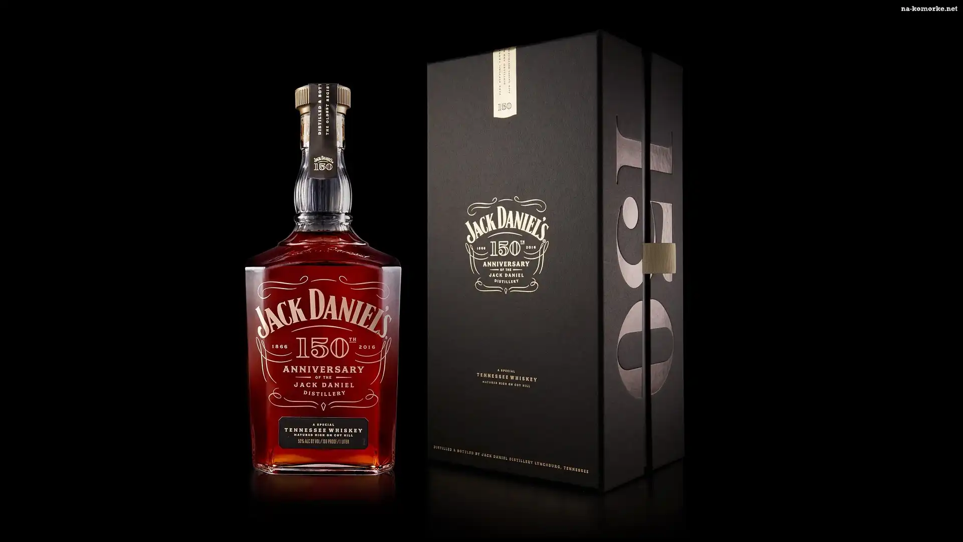 Ciemne tło, Whisky, Jack Daniels, Butelka, Pudełko