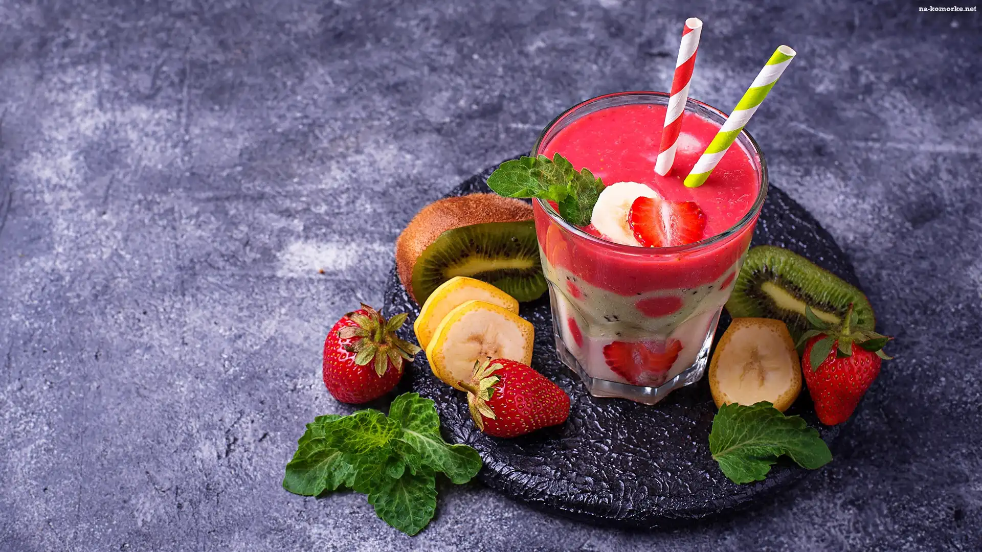 Szklanka, Napój, Banan, Słomki, Mięta, Smoothie, Kiwi, Owoce, Truskawki