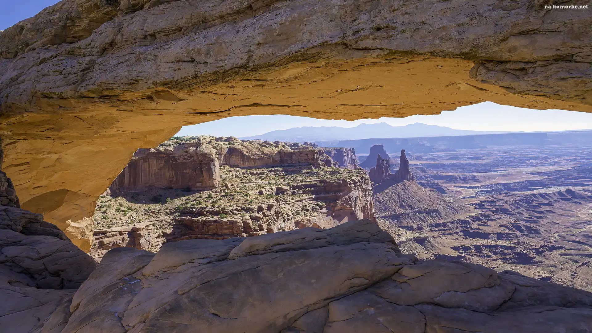 Skały, Stan Utah, Stany Zjednoczone, Góry, Słońce, Roślinność, Park Narodowy Canyonlands