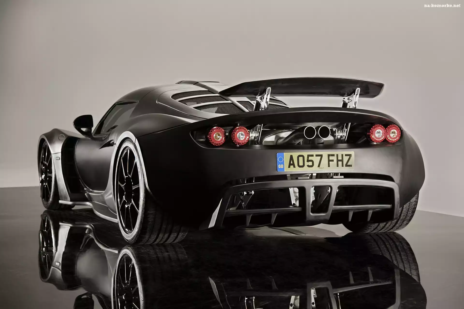 Hennessey Venom, Spojler