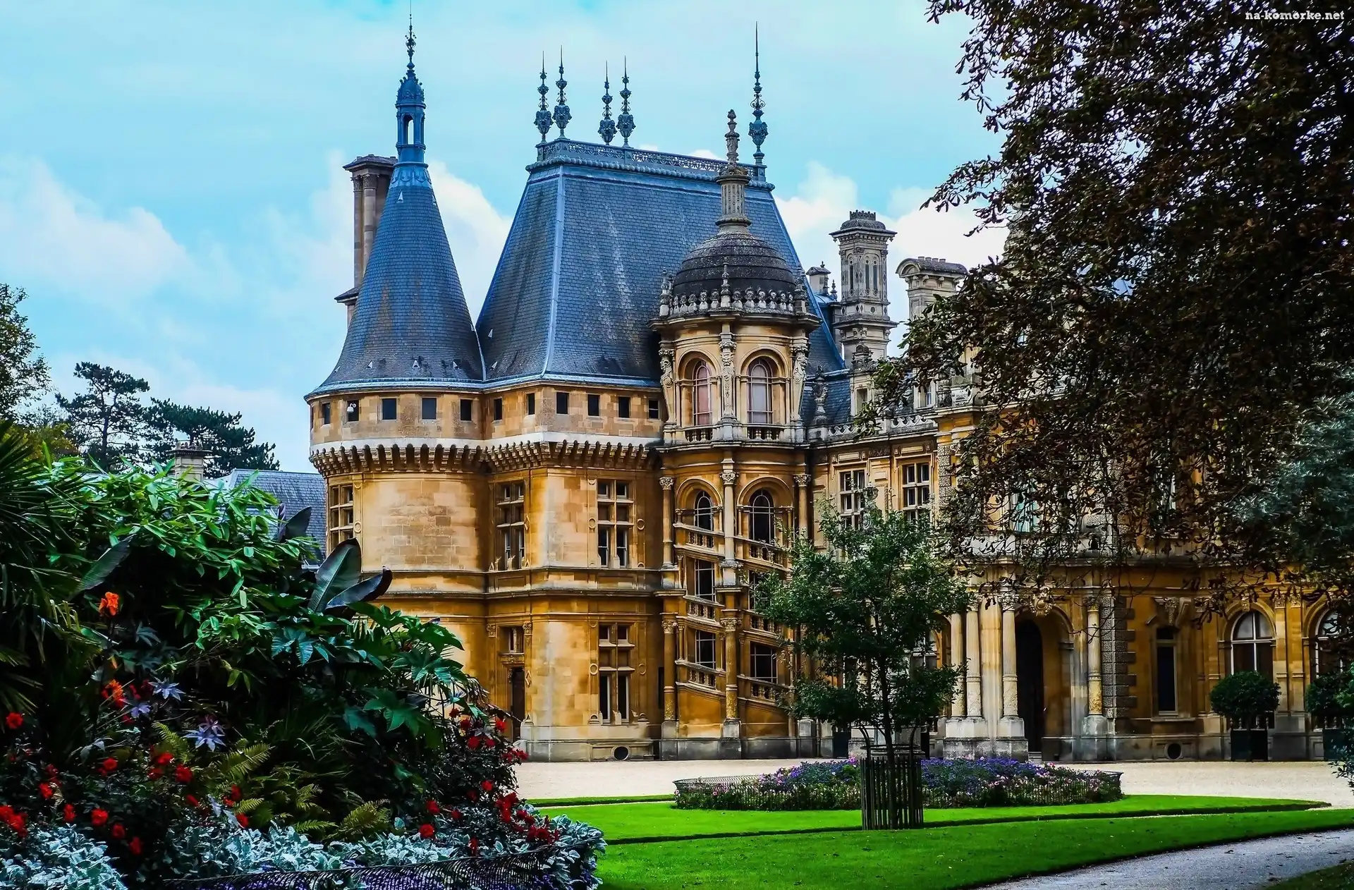 Zamek Waddesdon, Anglia