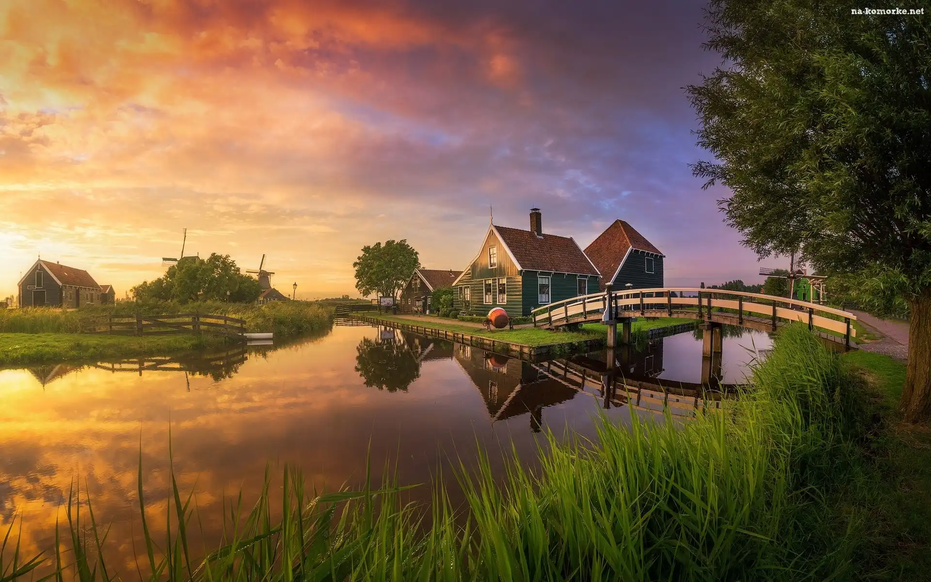 Holandia, Domy, Rzeka, Skansen Zaanse Schans, Wieś, Most, Wiatraki