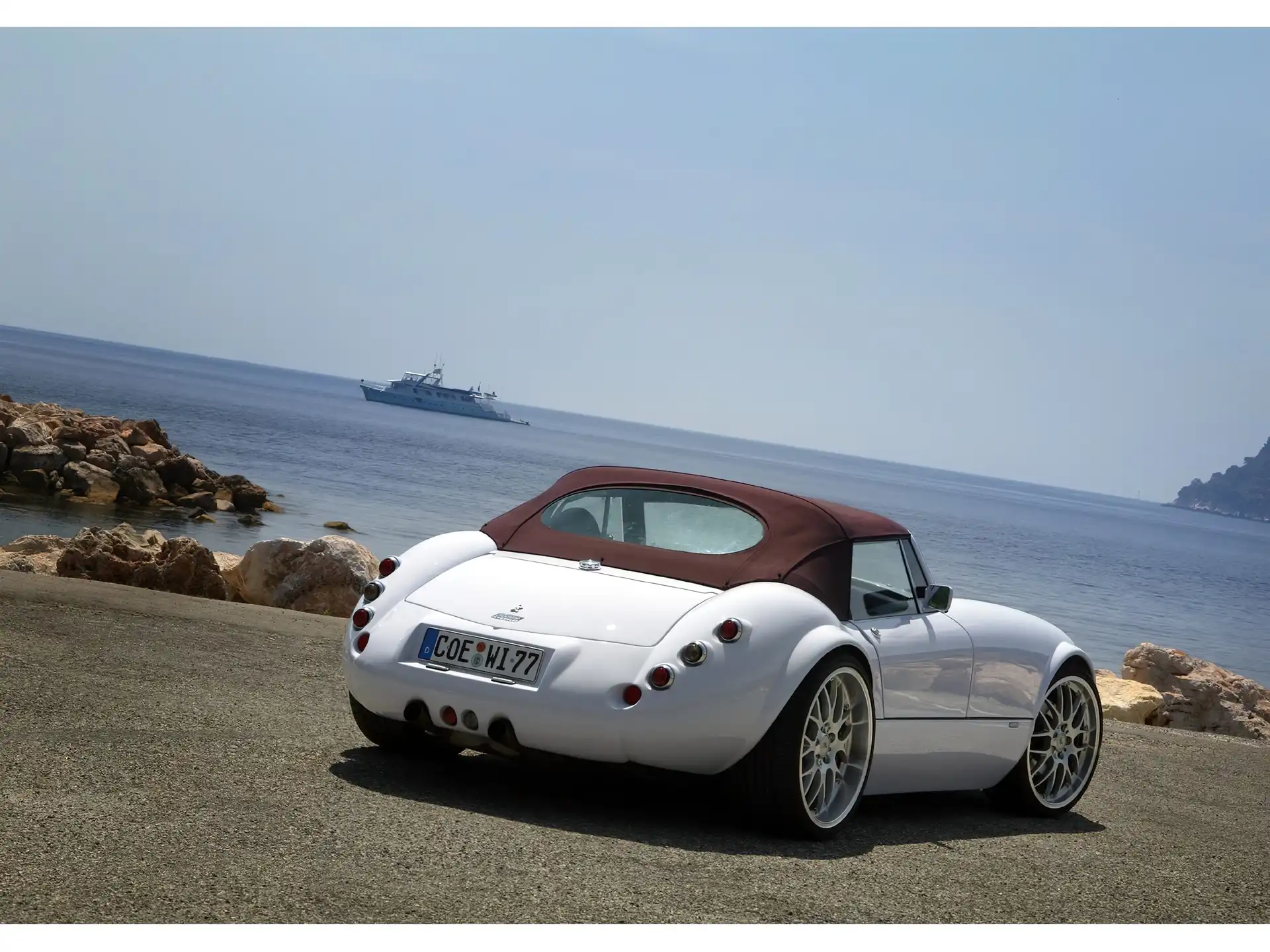 Wiesmann MF3, Zatoka, Lampy, Tył