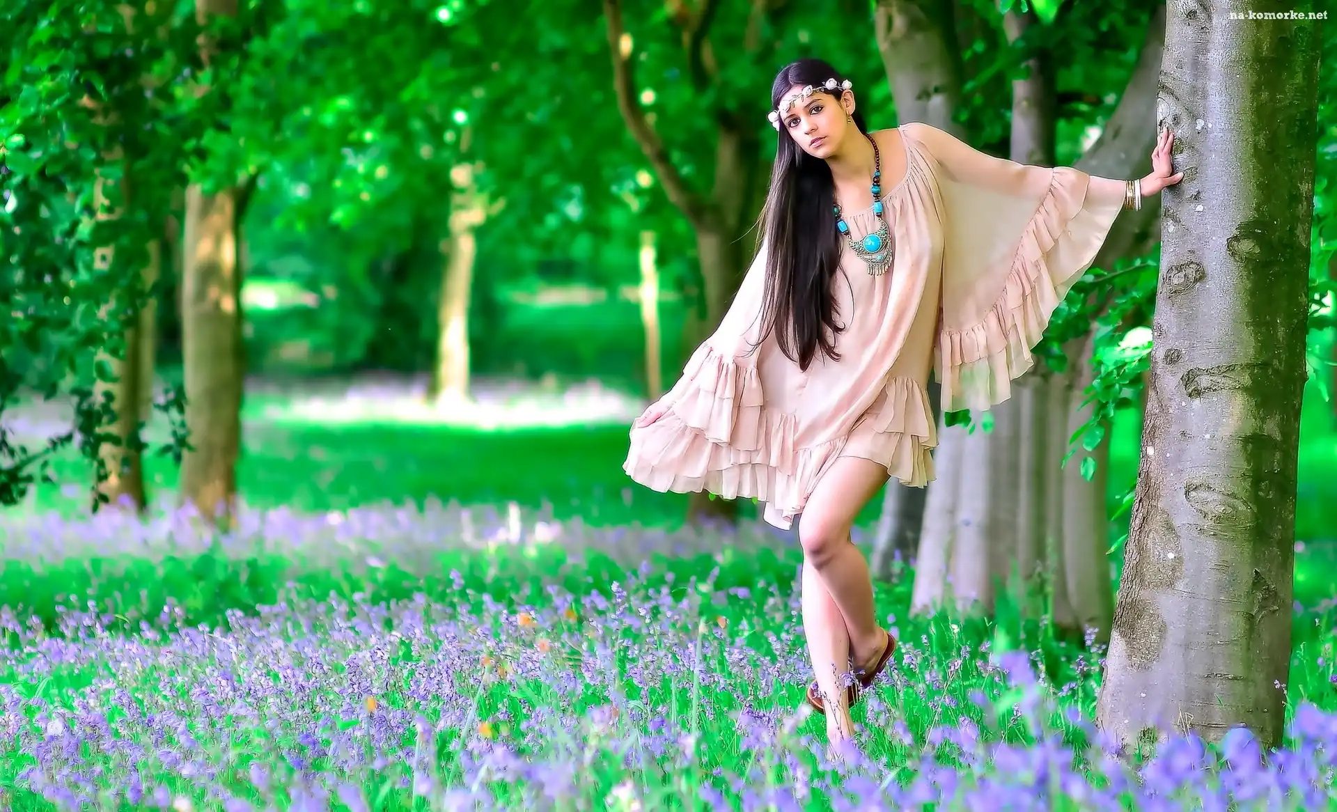 Modelka, Wiosna, Park