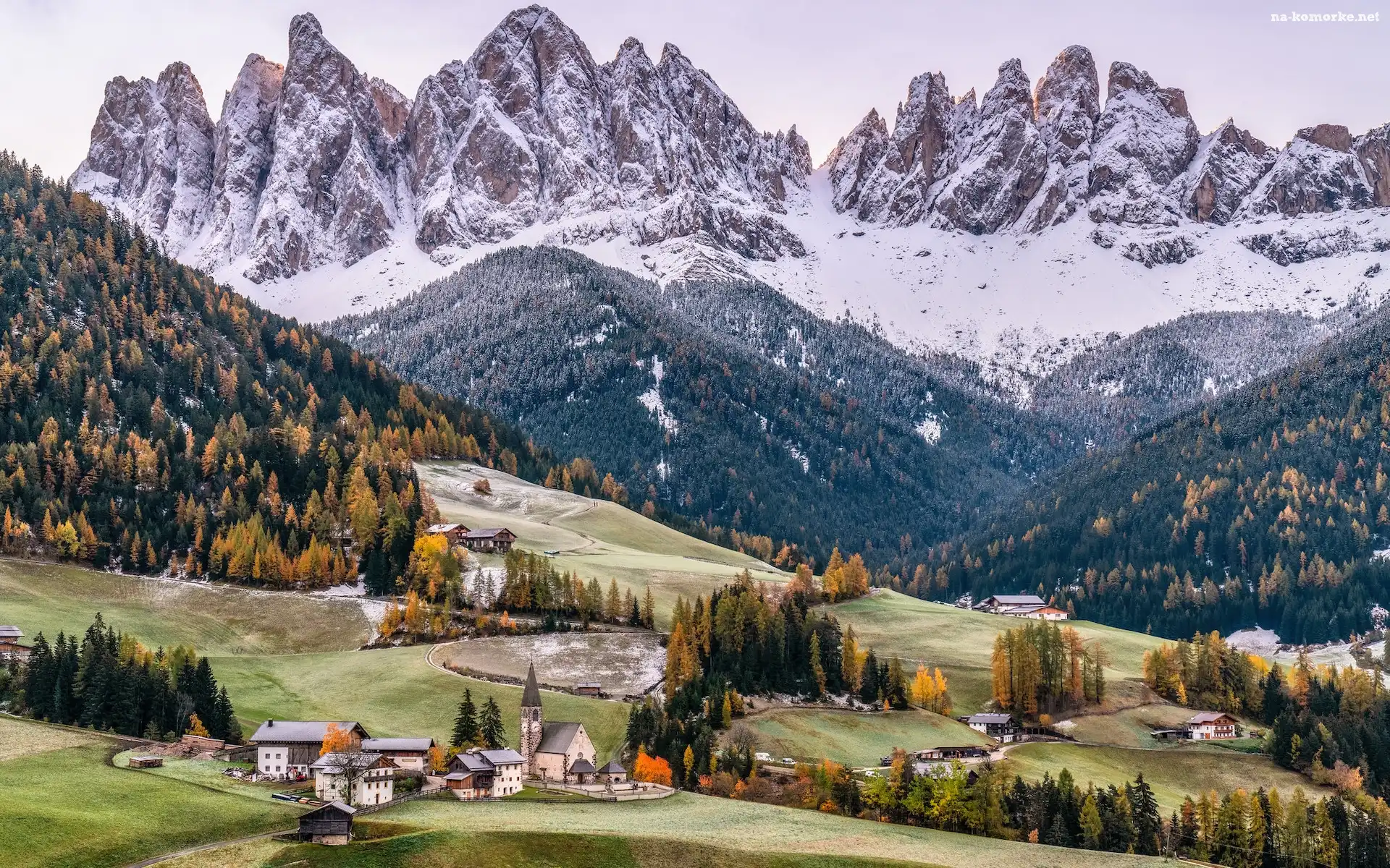 Włochy, Dolomity, Góry, Południowy Tyrol, Kościół, Val di Funes, Santa Maddalena, Ośnieżone, Domy, Dolina, Wieś