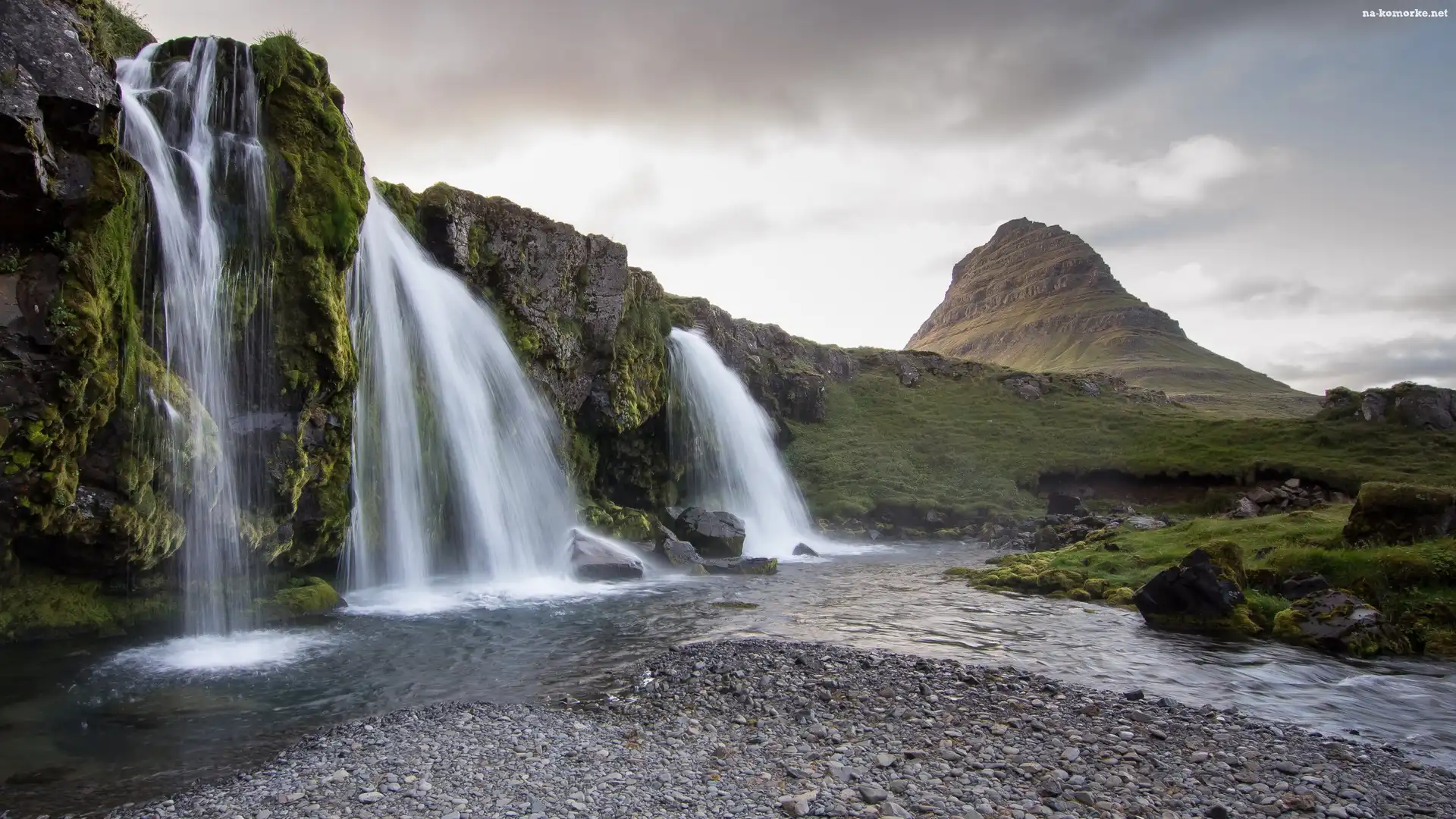Islandia, Wodospad Kirkjufellsfoss, Góra Kirkjufell, Skały, Półwysep Snaefellsnes