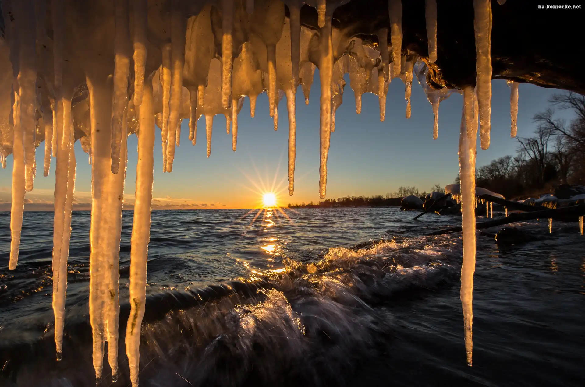 Wschód słońca, Kanada, Sople, Jezioro Ontario