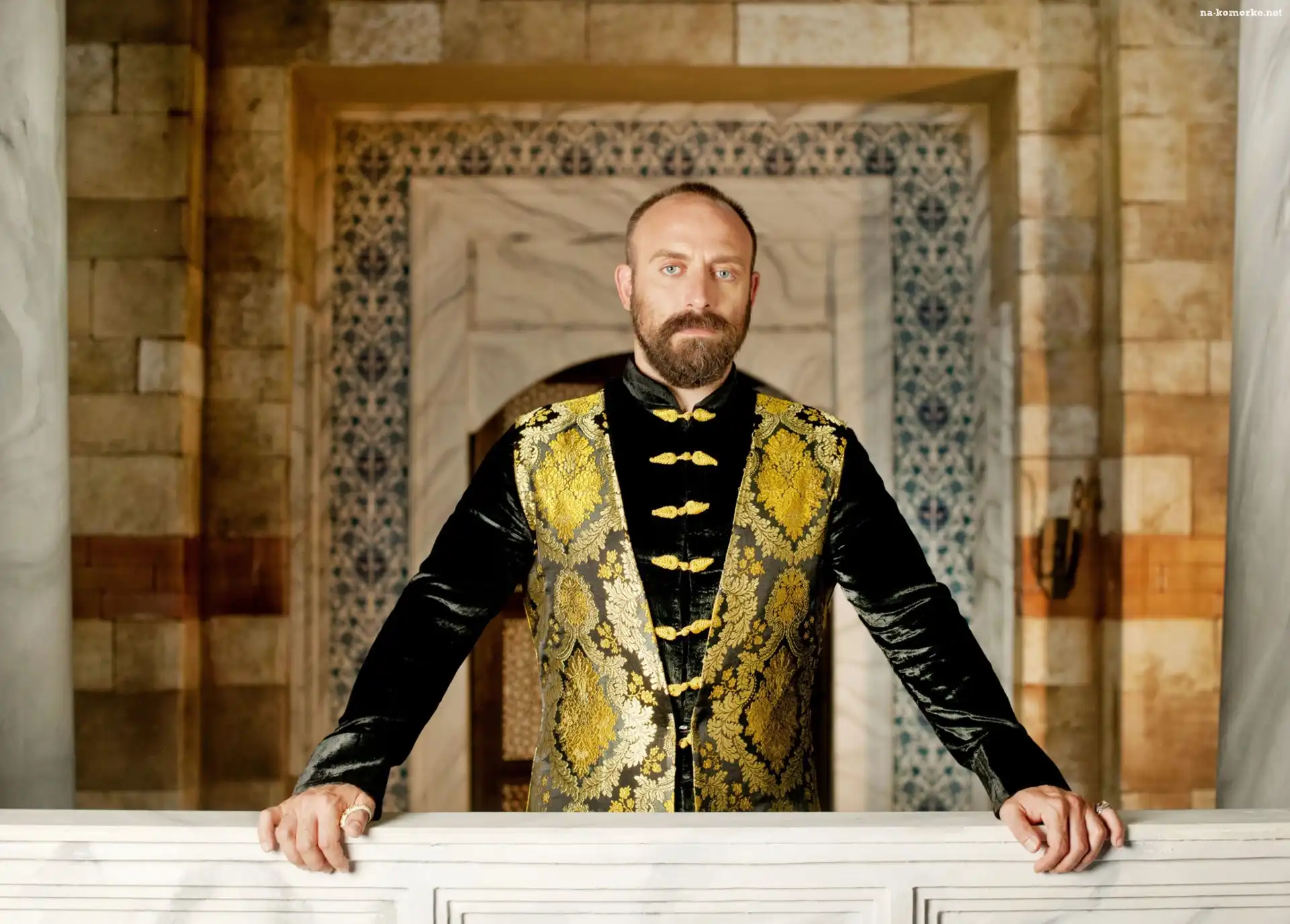 Halit Ergenc, Wspaniałe stulecie, Sułtan, Sulejman, Aktor