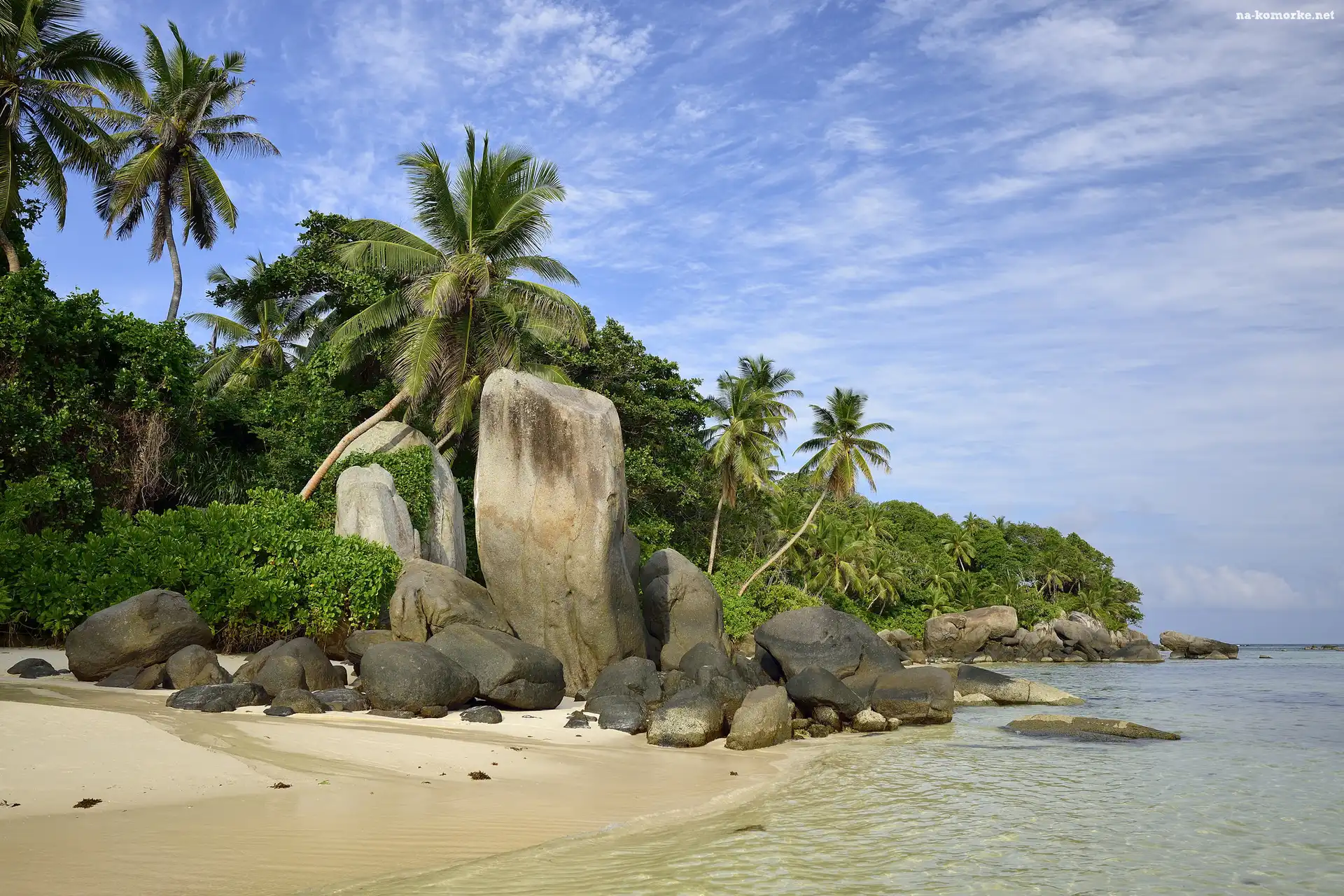 Wyspa La Digue, Seszele, Głazy, Morze, Chmury, Plaża Anse Source D Argent, Roślinność, Skały, Palmy