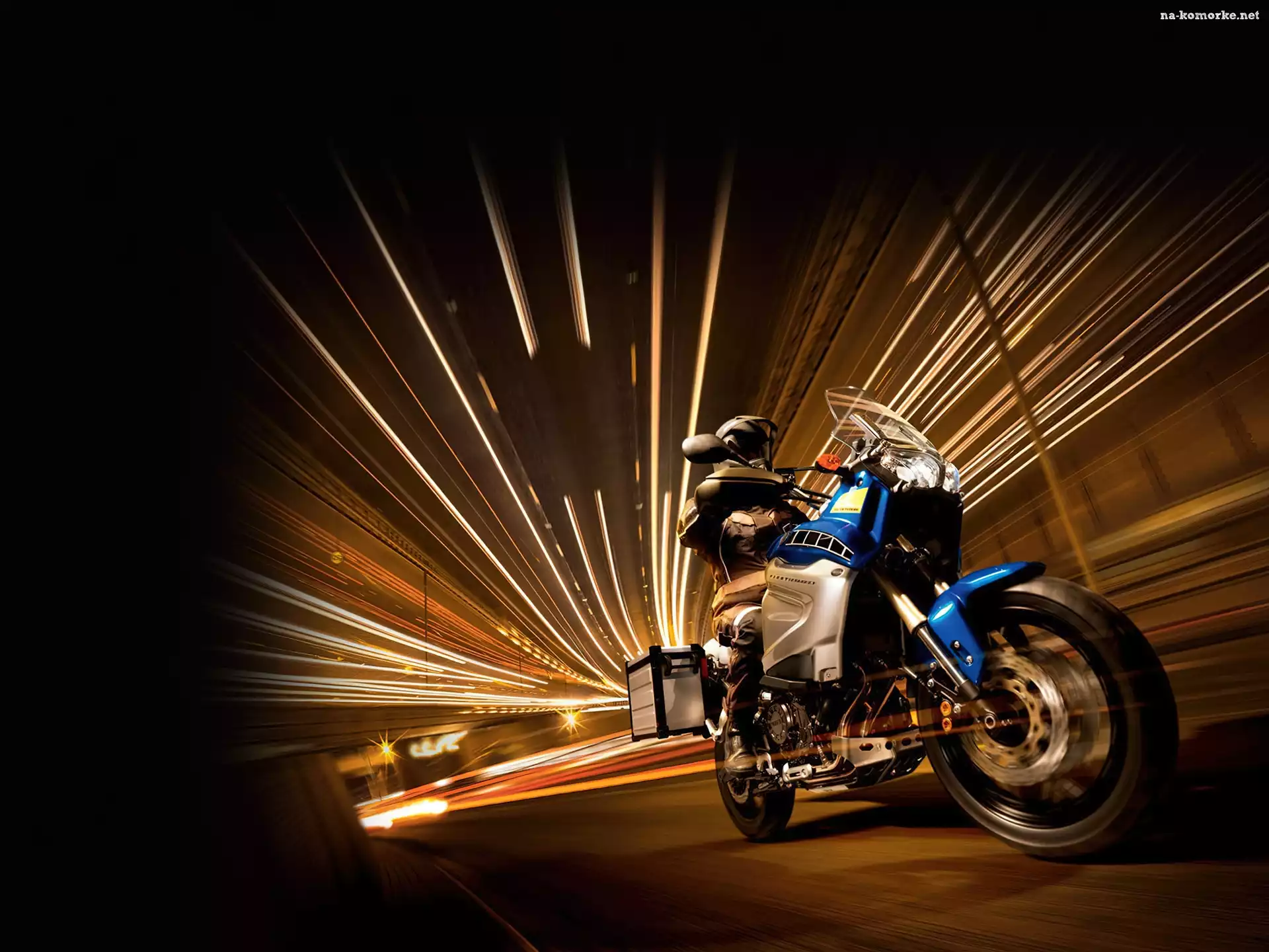 Yamaha XT 1200Z Super Tenere, Tunel