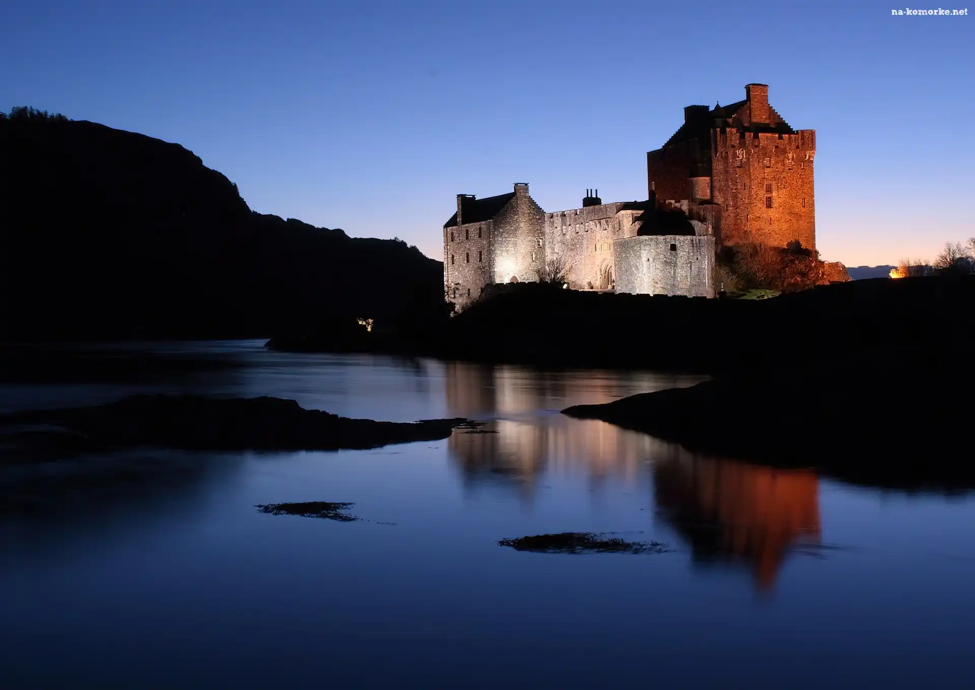 Zamek, Noc, Eilean Donan, Szkocja