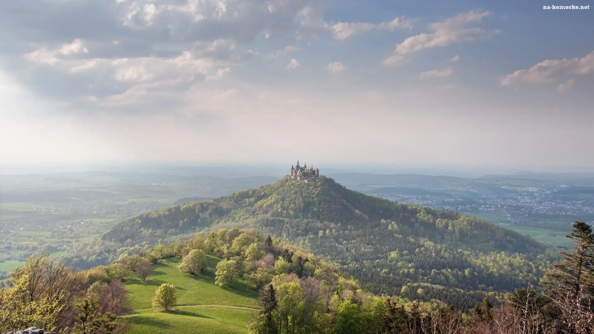Zamek, Wzgórze