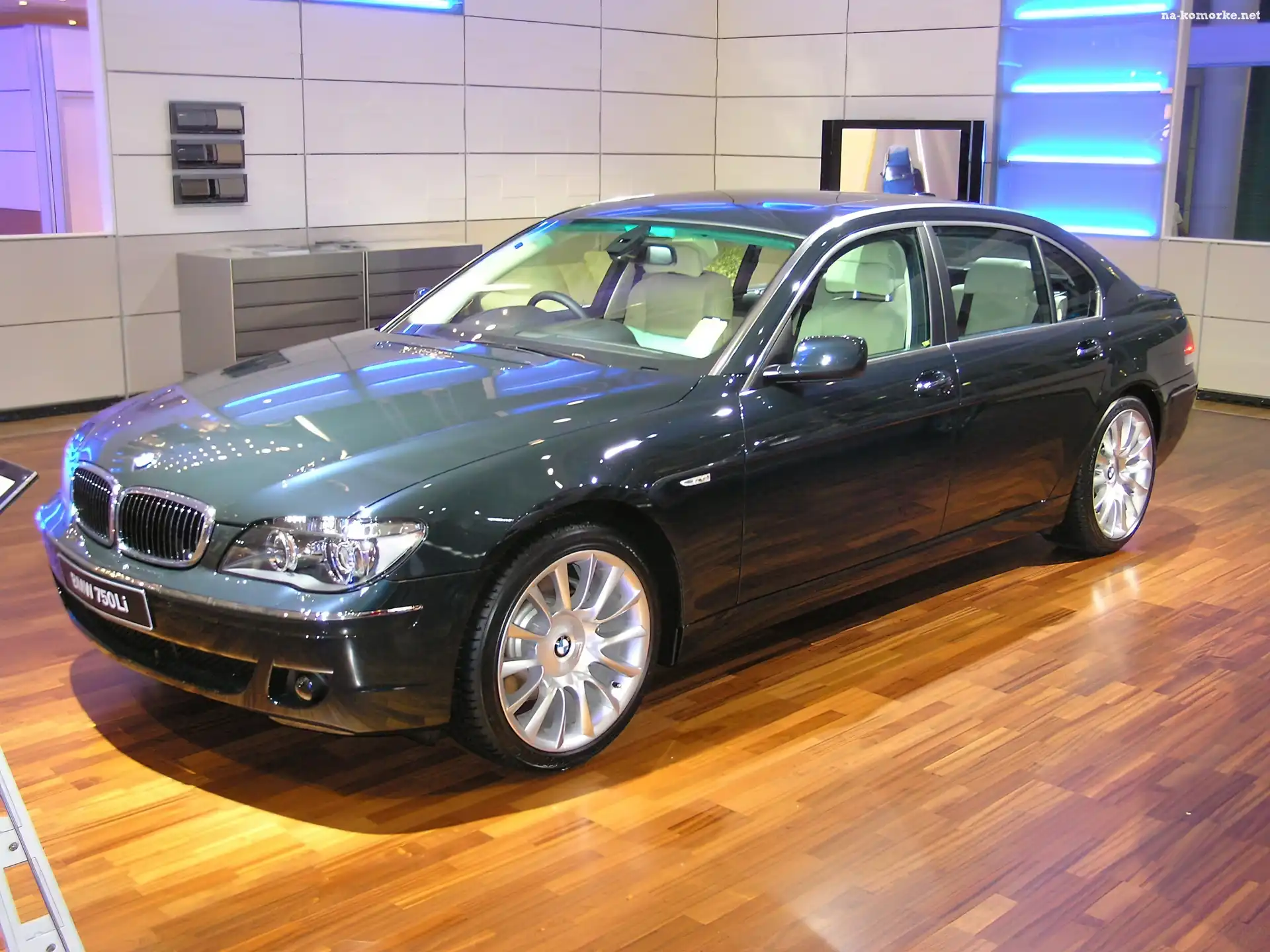 Zielony, Parkiet, BMW 7, E65