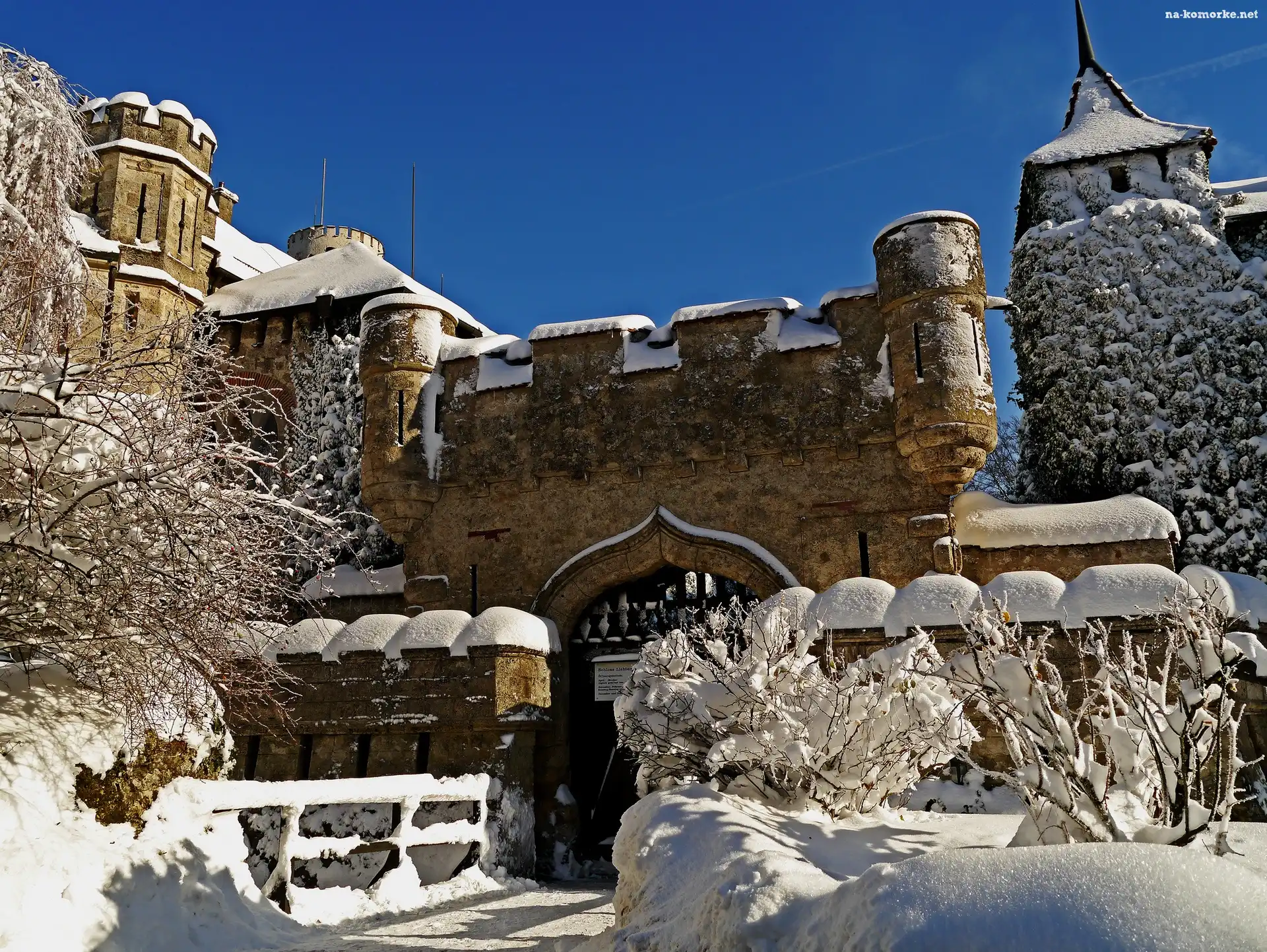 Zamek Lichtenstein Castle, Zima, Badenia-Wirtembergia, Niemcy