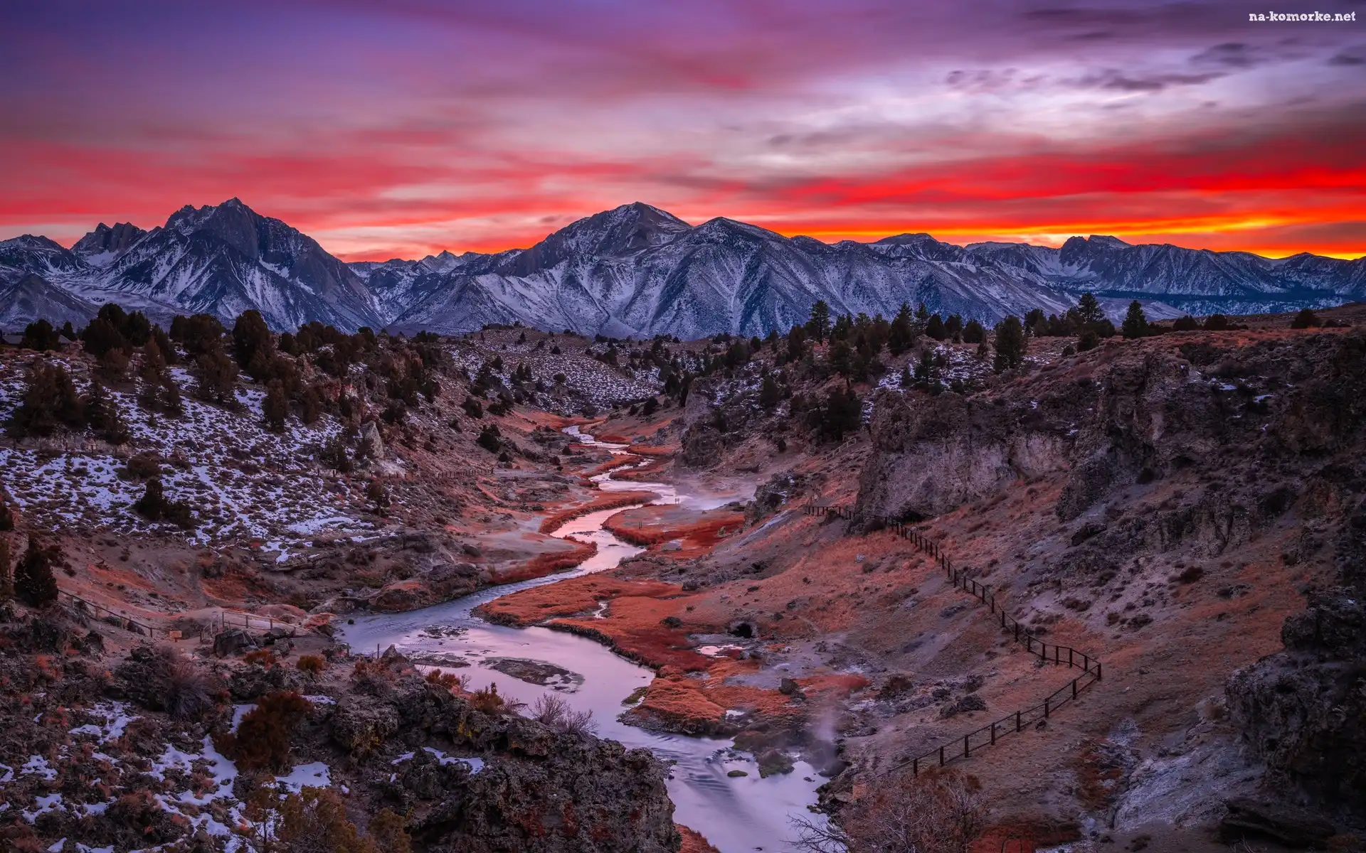 Stany Zjednoczone, Góry, Miejscowość Mammoth Lakes, Kalifornia, Zachód słońca, Rzeka, Lasy państwowe, Hrabstwo Mono, Inyo National Forest, Dolina, Hot Creek